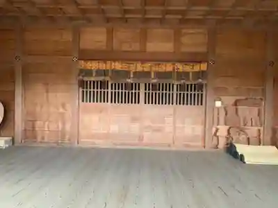 諏訪神社の本殿・本堂