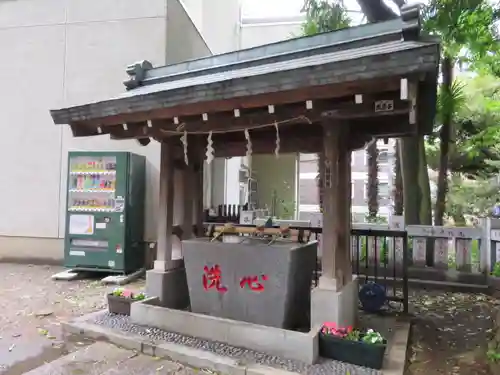 高円寺氷川神社の手水