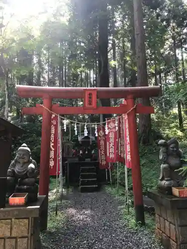 御岩神社の鳥居