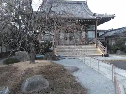 長得寺の本殿・本堂