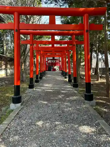 湯倉神社の{uncategorized: "未分類", other: "その他", undefined: "問題あり", building: "その他建物", grave: "お墓", sacred_gate: "鳥居", guardian: "狛犬", statue: "像", buddha: "仏像", history: "歴史", nature: "自然", garden: "庭園", animal: "動物", pagoda: "塔", temizu: "手水舎", mountain_gate: "山門・神門", sanctuary: "本殿・本堂", subordinate: "末社・摂社", art: "芸術", scenery: "景色", jizo: "地蔵", ema: "絵馬", goshuin: "御朱印", omikuji: "おみくじ", items: "授与品その他", amulet: "お守り", goshuincho: "御朱印帳", eats: "食事", festival: "お祭り", votive_dance: "神楽", shichigosan: "七五三参", wedding: "結婚式", experience: "体験その他", initially: "初詣", around: "周辺", anti_infection: "感染症対策"}