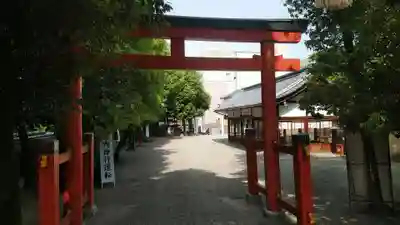 率川神社(大神神社摂社)の鳥居