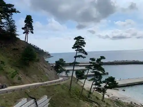 金華山黄金山神社の景色