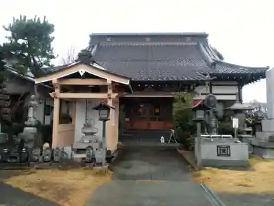 実成寺の本殿・本堂