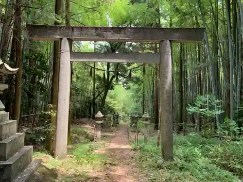 多奈閇神社の鳥居