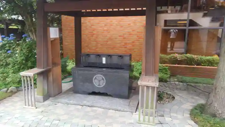 前橋東照宮の手水舎