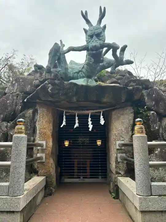 江島神社の末社・摂社