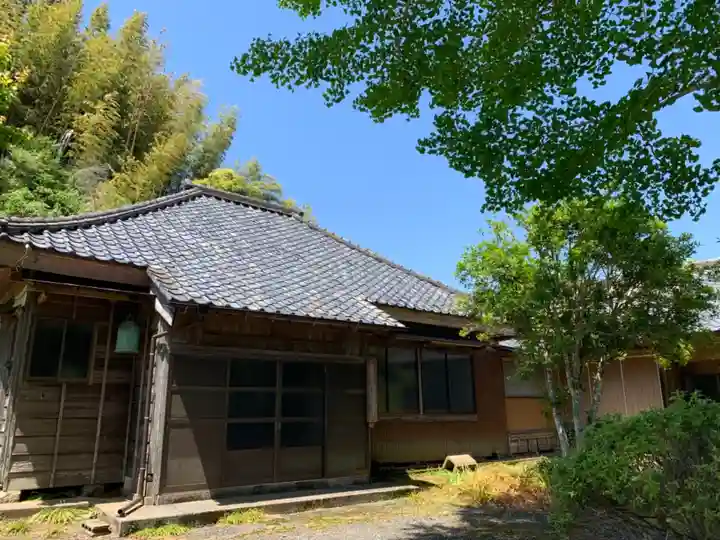 大慈寺の本殿・本堂