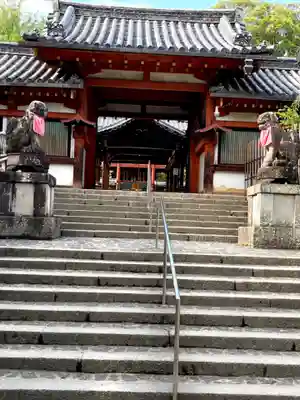 氷室神社の山門・神門