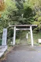 静神社の鳥居