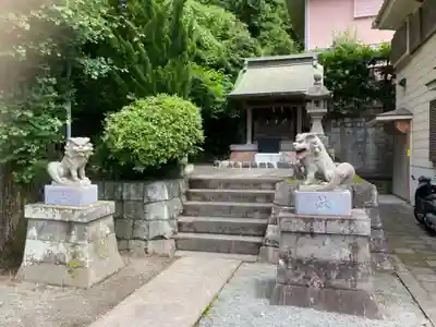 諏訪神社の本殿・本堂