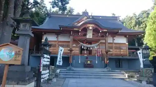 烏帽子山八幡宮の本殿