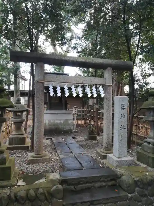 大國魂神社の末社・摂社