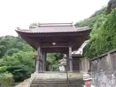 西性寺の山門