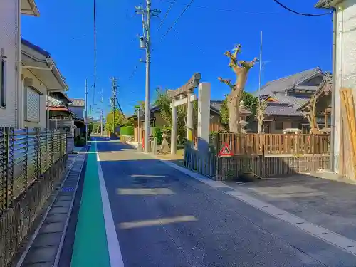 天神社（天池西町）の建物その他