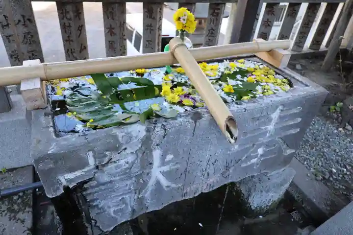 元町厳島神社の手水舎