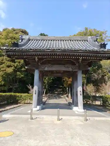 興国寺の山門・神門