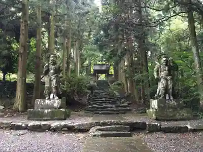 両子寺のその他建物