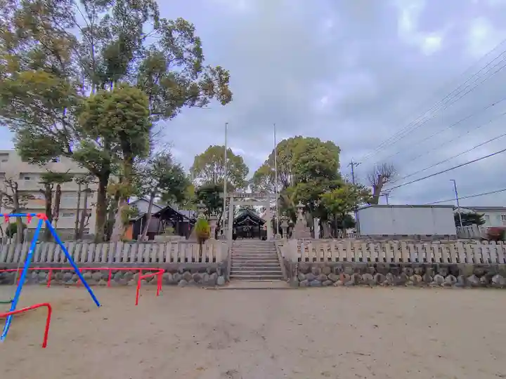 六所社(安井)のその他建物