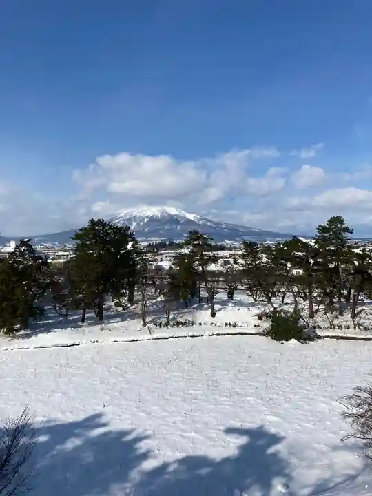 青森縣護國神社の景色