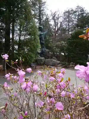 北海道神宮の像