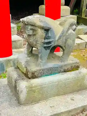 呑香稲荷神社の{uncategorized: "未分類", other: "その他", undefined: "問題あり", building: "その他建物", grave: "お墓", sacred_gate: "鳥居", guardian: "狛犬", statue: "像", buddha: "仏像", history: "歴史", nature: "自然", garden: "庭園", animal: "動物", pagoda: "塔", temizu: "手水舎", mountain_gate: "山門・神門", sanctuary: "本殿・本堂", subordinate: "末社・摂社", art: "芸術", scenery: "景色", jizo: "地蔵", ema: "絵馬", goshuin: "御朱印", omikuji: "おみくじ", items: "授与品その他", amulet: "お守り", goshuincho: "御朱印帳", eats: "食事", festival: "お祭り", votive_dance: "神楽", shichigosan: "七五三参", wedding: "結婚式", experience: "体験その他", initially: "初詣", around: "周辺", anti_infection: "感染症対策"}