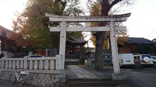 滝野川八幡神社の鳥居