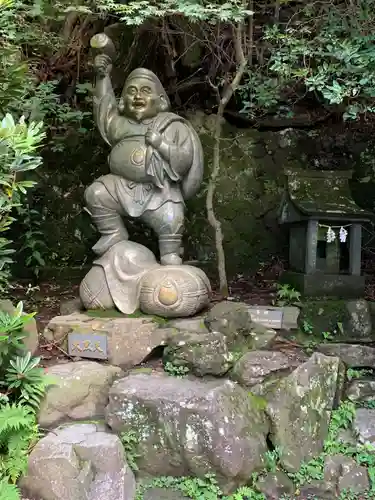 榛名神社の像