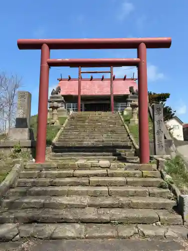 厚田神社の{uncategorized: "未分類", other: "その他", undefined: "問題あり", building: "その他建物", grave: "お墓", sacred_gate: "鳥居", guardian: "狛犬", statue: "像", buddha: "仏像", history: "歴史", nature: "自然", garden: "庭園", animal: "動物", pagoda: "塔", temizu: "手水舎", mountain_gate: "山門・神門", sanctuary: "本殿・本堂", subordinate: "末社・摂社", art: "芸術", scenery: "景色", jizo: "地蔵", ema: "絵馬", goshuin: "御朱印", omikuji: "おみくじ", items: "授与品その他", amulet: "お守り", goshuincho: "御朱印帳", eats: "食事", festival: "お祭り", votive_dance: "神楽", shichigosan: "七五三参", wedding: "結婚式", experience: "体験その他", initially: "初詣", around: "周辺", anti_infection: "感染症対策"}