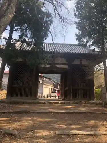 太山寺の山門