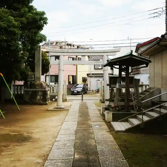 白髭神社の鳥居