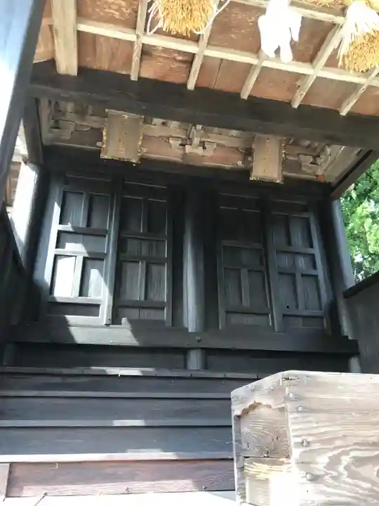 津田八幡宮の末社・摂社