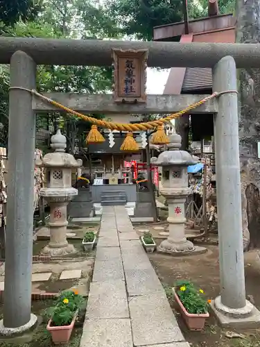 高円寺氷川神社の鳥居