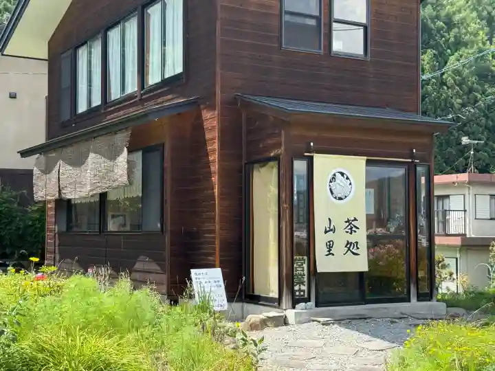 諏訪大社上社前宮(長野県)