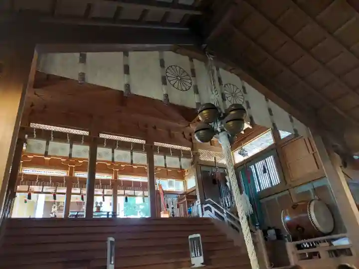 天河大辨財天社の{uncategorized: "未分類", other: "その他", undefined: "問題あり", building: "その他建物", grave: "お墓", sacred_gate: "鳥居", guardian: "狛犬", statue: "像", buddha: "仏像", history: "歴史", nature: "自然", garden: "庭園", animal: "動物", pagoda: "塔", temizu: "手水舎", mountain_gate: "山門・神門", sanctuary: "本殿・本堂", subordinate: "末社・摂社", art: "芸術", scenery: "景色", jizo: "地蔵", ema: "絵馬", goshuin: "御朱印", omikuji: "おみくじ", items: "授与品その他", amulet: "お守り", goshuincho: "御朱印帳", eats: "食事", festival: "お祭り", votive_dance: "神楽", shichigosan: "七五三参", wedding: "結婚式", experience: "体験その他", initially: "初詣", around: "周辺", anti_infection: "感染症対策"}