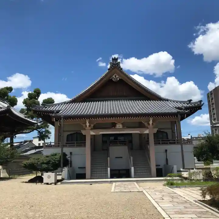 大念佛寺の本殿・本堂