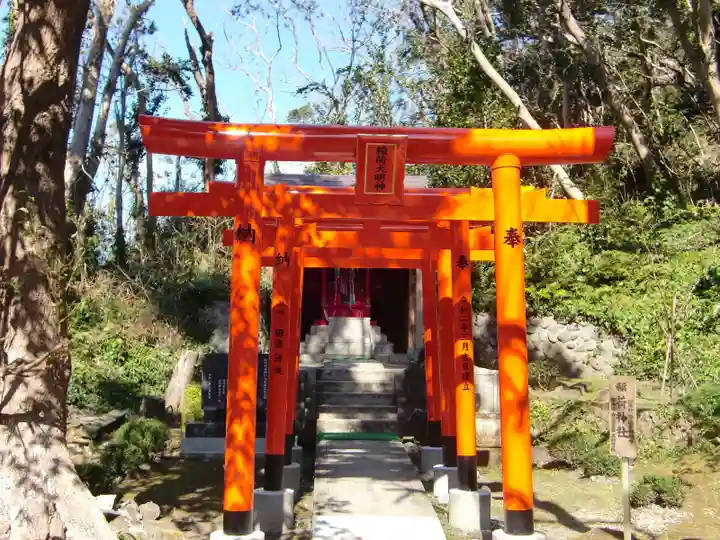 洲崎神社の末社・摂社