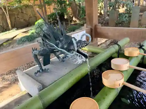 岩槻久伊豆神社の{uncategorized: "未分類", other: "その他", undefined: "問題あり", building: "その他建物", grave: "お墓", sacred_gate: "鳥居", guardian: "狛犬", statue: "像", buddha: "仏像", history: "歴史", nature: "自然", garden: "庭園", animal: "動物", pagoda: "塔", temizu: "手水舎", mountain_gate: "山門・神門", sanctuary: "本殿・本堂", subordinate: "末社・摂社", art: "芸術", scenery: "景色", jizo: "地蔵", ema: "絵馬", goshuin: "御朱印", omikuji: "おみくじ", items: "授与品その他", amulet: "お守り", goshuincho: "御朱印帳", eats: "食事", festival: "お祭り", votive_dance: "神楽", shichigosan: "七五三参", wedding: "結婚式", experience: "体験その他", initially: "初詣", around: "周辺", anti_infection: "感染症対策"}