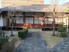 東泉寺の本殿