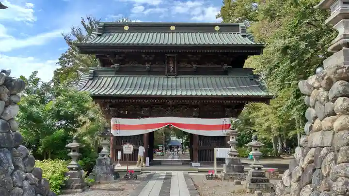 妻沼聖天山歓喜院の山門・神門