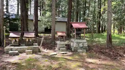 若一王子神社の末社