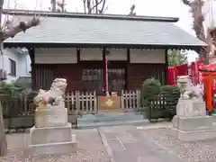 諏訪神社の本殿