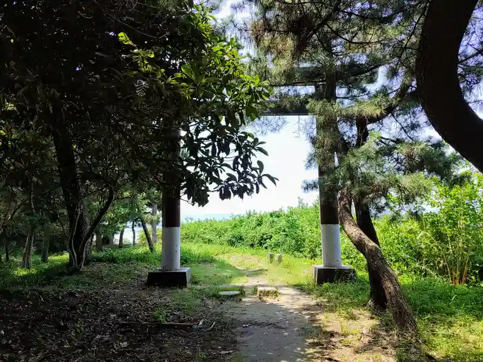 若宮神明社の鳥居