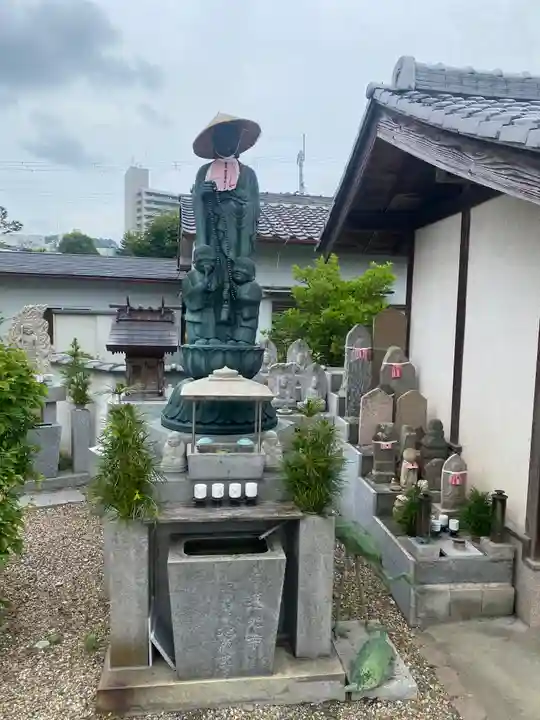 蓮光寺(大阪府)