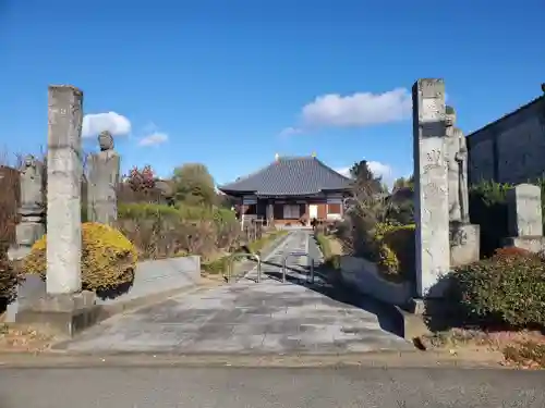 満宝寺の山門