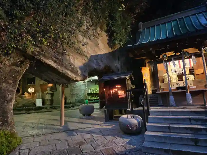 銭洗弁財天宇賀福神社(神奈川県)
