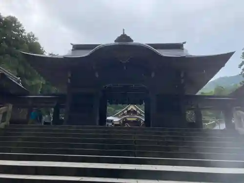 彌彦神社(新潟県)