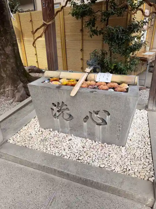 蛇窪神社の{uncategorized: "未分類", other: "その他", undefined: "問題あり", building: "その他建物", grave: "お墓", sacred_gate: "鳥居", guardian: "狛犬", statue: "像", buddha: "仏像", history: "歴史", nature: "自然", garden: "庭園", animal: "動物", pagoda: "塔", temizu: "手水舎", mountain_gate: "山門・神門", sanctuary: "本殿・本堂", subordinate: "末社・摂社", art: "芸術", scenery: "景色", jizo: "地蔵", ema: "絵馬", goshuin: "御朱印", omikuji: "おみくじ", items: "授与品その他", amulet: "お守り", goshuincho: "御朱印帳", eats: "食事", festival: "お祭り", votive_dance: "神楽", shichigosan: "七五三参", wedding: "結婚式", experience: "体験その他", initially: "初詣", around: "周辺", anti_infection: "感染症対策"}