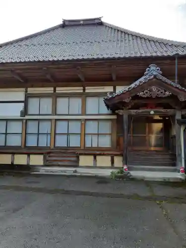 圓城寺の本殿