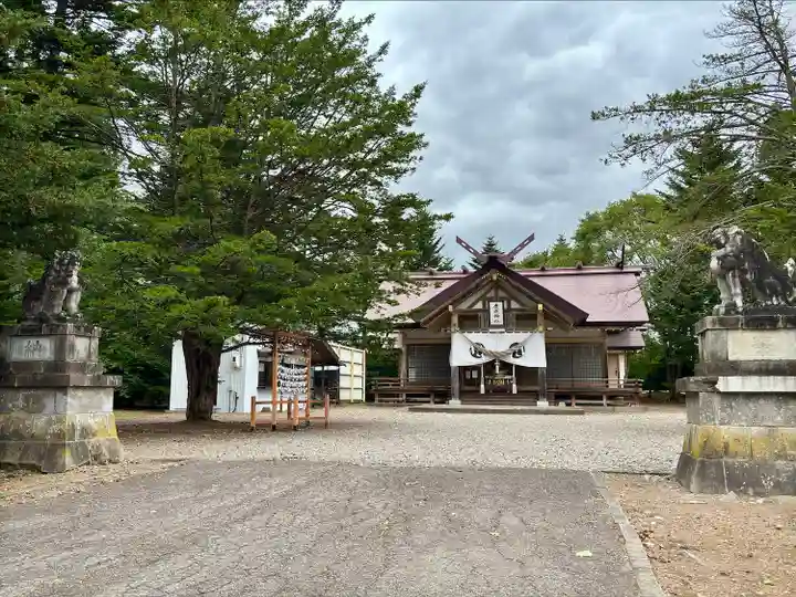 鹿追神社の本殿・本堂